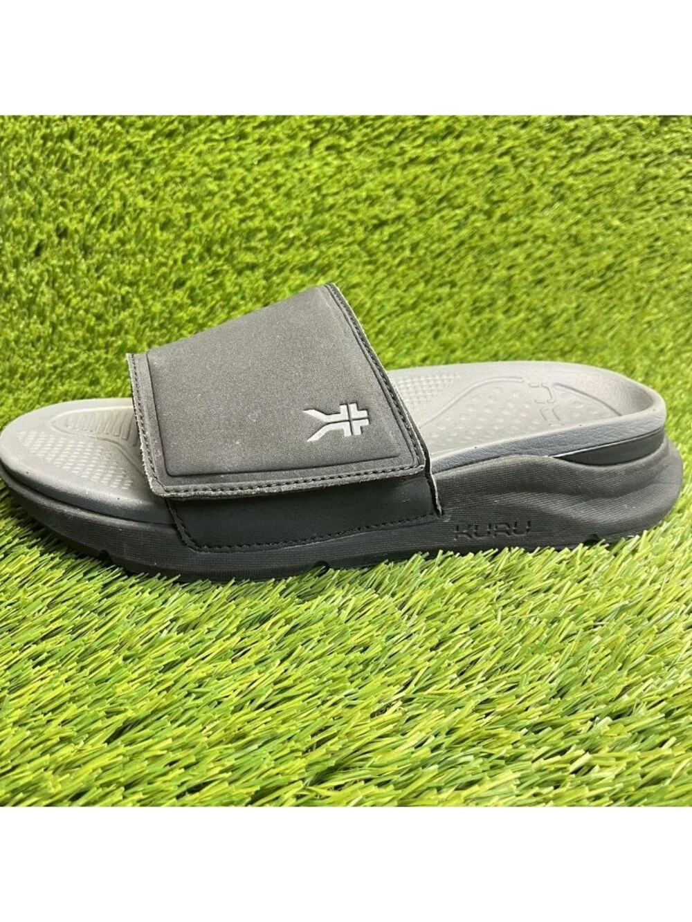 Kuru Moment Mens Size 9 Black Gray Beach Walking Outdoor Slip On Slide Sandals